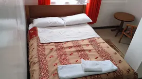 Sadili Oval B & B - Zimmer