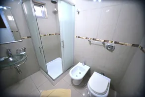 Hotel Lilian - Bathroom