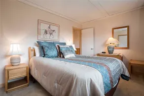 SK201 - Ski Trail Condominiums - Værelse