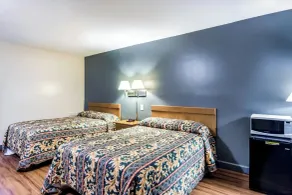 Brentwood Inn Richmond South - Chambre