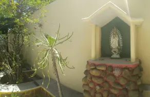 Padrinos Hostal La Paz Full House - Exterior