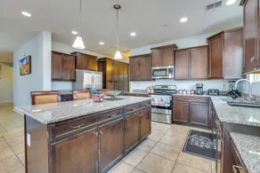 Furnished Patio! Retreat 12 Mi to Dtwn Phoenix - Interni