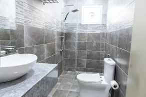 Riviera suites , hotel apartement - Badeværelse