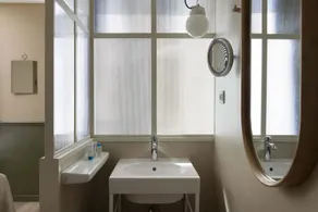 Le Petit Beaumarchais Hotel & Spa - Salle de bain
