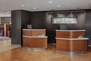 Courtyard by Marriott Greensboro - Reception