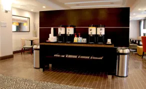 Hampton Inn Suffolk - Recepción