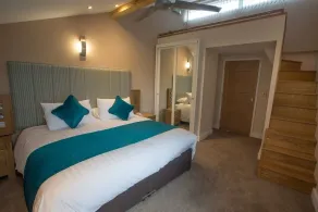 Burton Hotel - Habitación