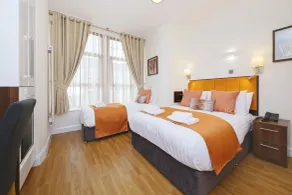 Imperial Guest House Ltd. - Habitación