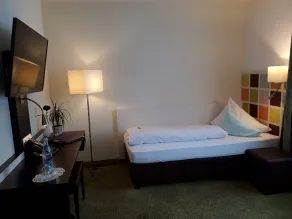 Hotel Arooma - Room