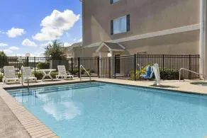 Country Inn & Suites by Radisson, Saraland, AL - Piscine