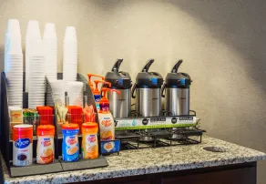 Red Roof Inn PLUS+ South Deerfield - Amherst - Hall