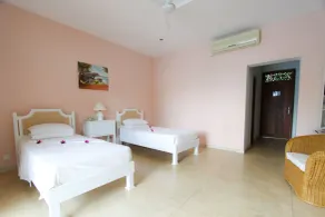 Waterside Bentota - Chambre