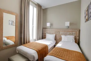 Hôtel Du Printemps - Vue de la chambre