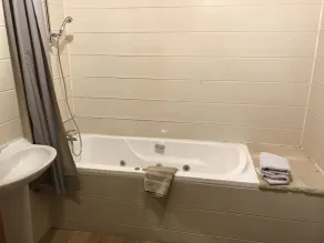 Hostellerie de l'Abbatiale Auberive - Salle de bain