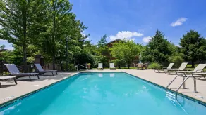 Best Western PLUS Hannaford Inn & Suites - Piscine