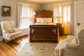 The Lion and the Rose Bed and Breakfast - Room