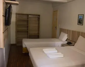 Bittar Inn - Room