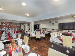 Hotel Pine Spring Gulmarg - Restaurant