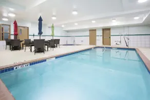 Holiday Inn Express & Suites Minot by IHG - Pool