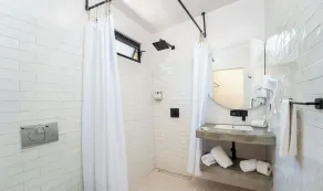 Hotel Oasis - Salle de bain