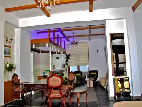 Fly inn Hotel Lounge & Nezzo Restaurant - Reception