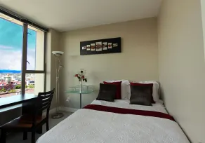 The Juliet by Victoria Royal Vacations - Room