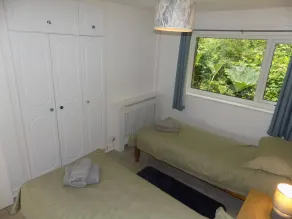 Cosy Cabin Retreat in Ilfracombe, North Devon - Rum