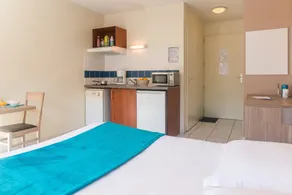 Zenitude Hôtel - Résidences Nantes - La Beaujoire - Chambre