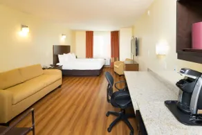 Quality Inn & Suites - Room