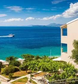 Krouzeri Beach Apartments - Ausblick vom Zimmer