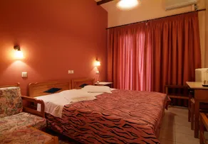 Hotel Varonos - Chambre
