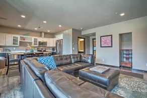Manson Condo with Pool Access - Near Marina and Town - Interiør