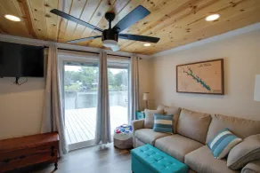 Boaters Retreat on Lake Greenwood! 1 Mi to Marina - Interior