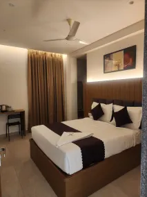 Innzoy Hotels - DLF Road - Chambre