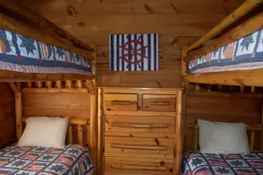 Camp Mack Lodge, Marina & RV Resort - Quarto