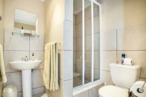 88 Baron van Reede Guesthouse - Badezimmer