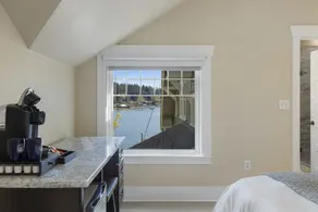 Waterfront Inn - Room