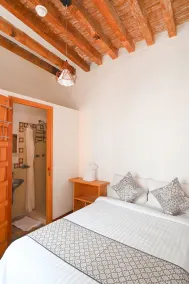 Hotel Meson Cuevano - Chambre