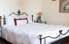 Château les Crostes - Room