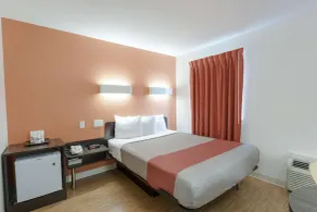 Motel 6-Brandon, MB - Chambre