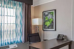 La Quinta by Wyndham Miami Airport West - Room