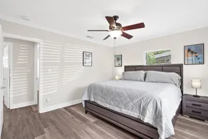 Wills off Wilton Drive 2 bed and 1 bath plus Den with Heated Pool - Rum