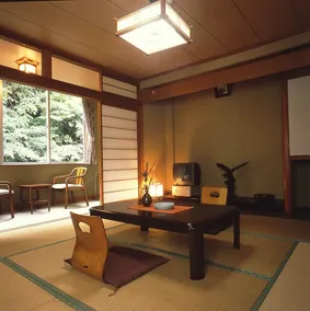Oyado Hisaya - Zimmer