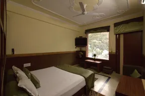 Hotel Gandhi's Paradise - Room