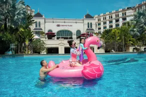 Crowne Plaza Resort Sanya Bay by IHG - Pool