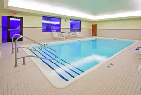 Holiday Inn Express Hotel & Suites Howell by IHG - Pool