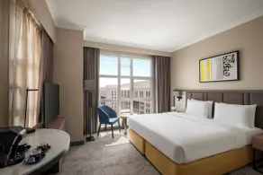 Anwar Al Madinah Mövenpick - Room