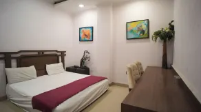 Hotel Mukut Regency - Chambre