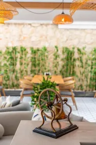 Lupia Suites - Reception