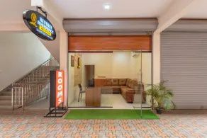 Hotel Beverly Residency - Near Nileshwar Railway Station - Lobby